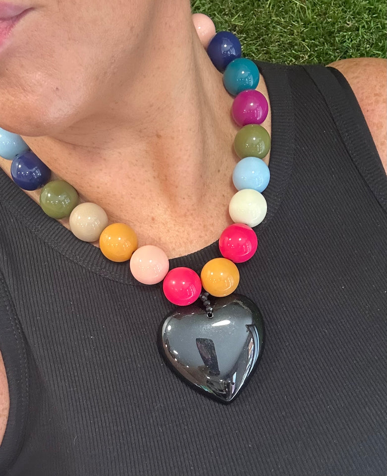 Bold chunky heart necklace