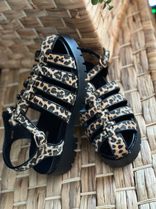Roxy sandals
