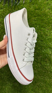 Canvas trainer (white)