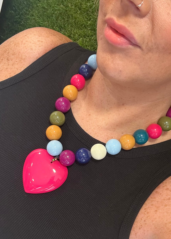 Bold chunky heart necklace