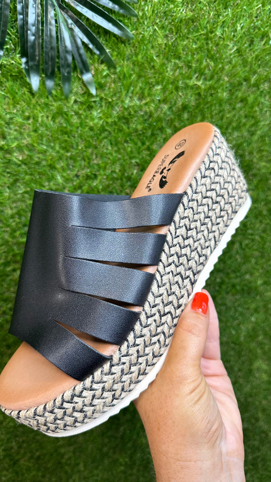 Espadrille wedge shoes