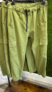 Cargo magic trousers