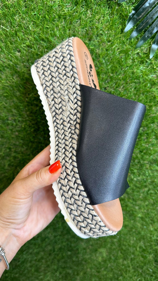 Espadrille wedge shoes